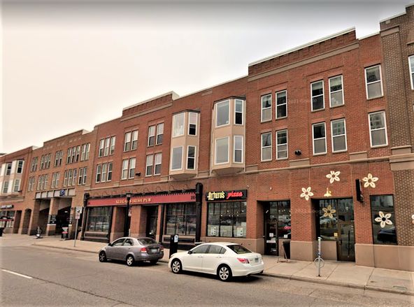 20 University Ave NE, Minneapolis, MN 55413